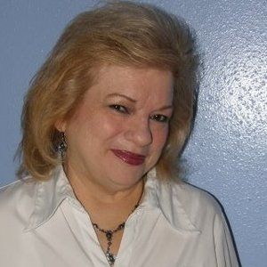 Meet your Posher, Linda